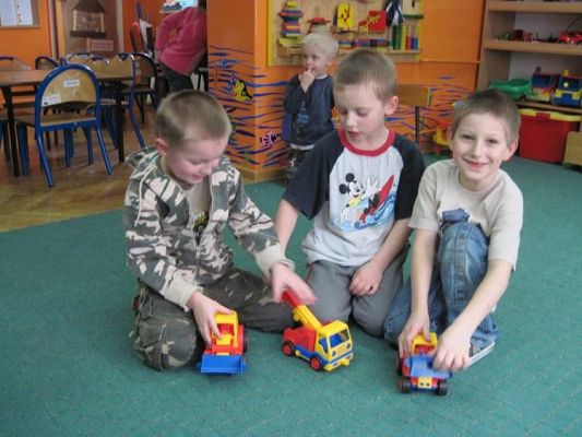 Grafika #2: 09.03.2010 - Nagrody od firmy REBA za zbiórkę zużytych baterii