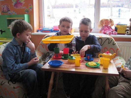 Grafika #3: 09.03.2010 - Nagrody od firmy REBA za zbiórkę zużytych baterii