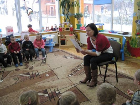 Grafika #1: " Cała Polska czyta dzieciom"