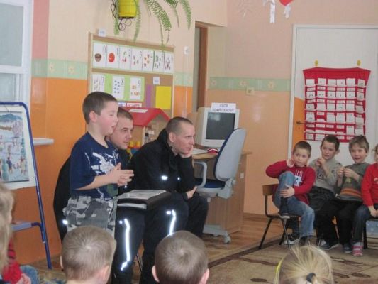 Grafika #1: 12.02.2010 - Pogadanka pt. "Bezpieczne ferie"