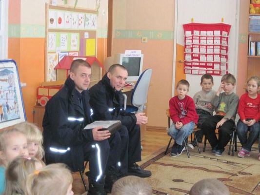 Grafika #6: 12.02.2010 - Pogadanka pt. "Bezpieczne ferie"