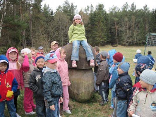 Grafika #2: 27.04.2010 - Wizyta w leśniczówce w Borze Charbrowskim