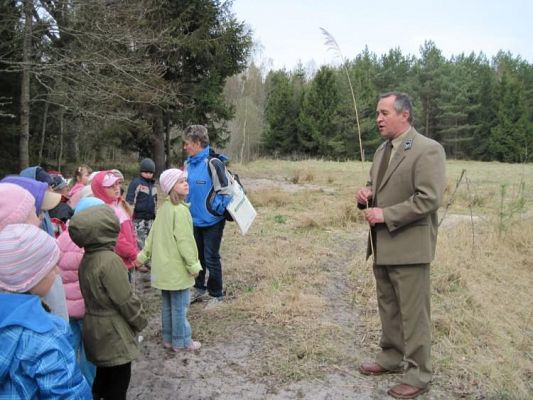 Grafika #5: 27.04.2010 - Wizyta w leśniczówce w Borze Charbrowskim