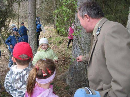 Grafika #8: 27.04.2010 - Wizyta w leśniczówce w Borze Charbrowskim