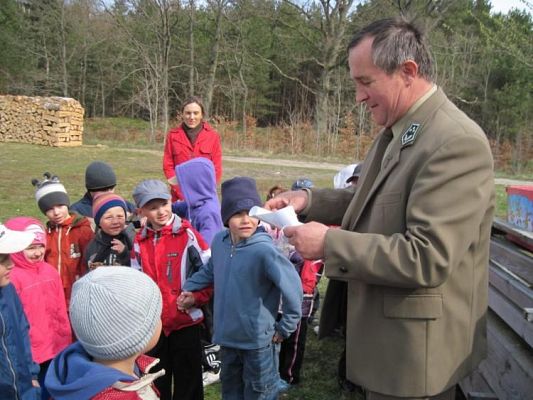 Grafika #16: 27.04.2010 - Wizyta w leśniczówce w Borze Charbrowskim