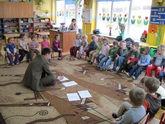 Grafika #11: 22.04.2010 - Spotkanie z panem leśniczym z Nadleśnictwa Lębork