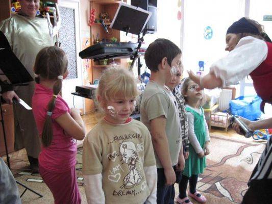 Grafika #3: Audycja muzyczna "Na bursztynowym szlaku"