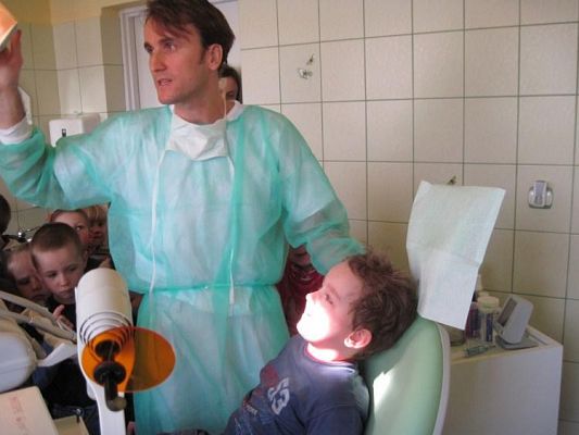 Grafika #4: 14.04.2010 - Z wizytą w Ośrodku Zdrowia