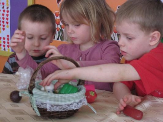 Grafika #4: 31.03.2010 - Międzygrupowy konkurs edukacyjny pt."Wielkanocne zwyczaje"