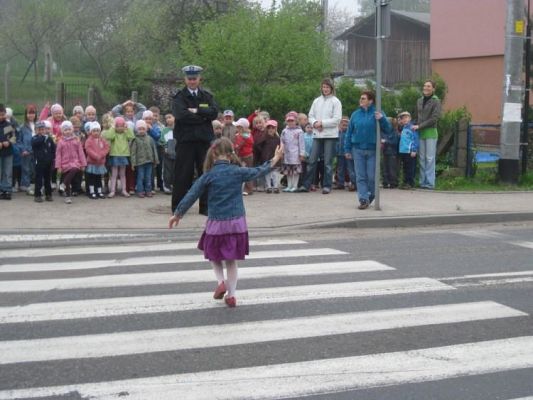 Grafika #12: 20,05,2010 - Spotkanie z policjantem