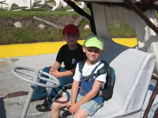 Grafika #10: 11.06.2010 - Wycieczka do Parku Jurajskiego w Łebie