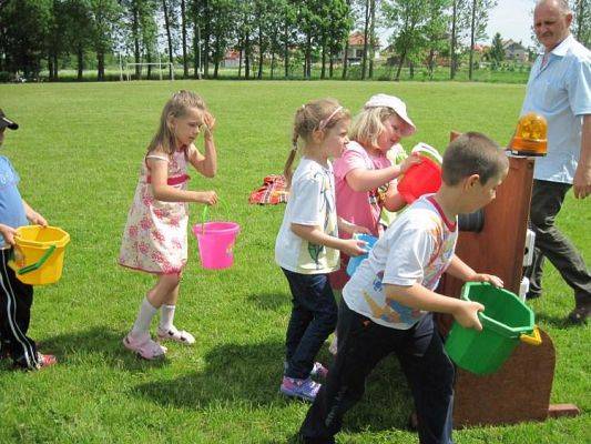 Grafika #13: 10.06.2010 - Przygotowania do Zawodów Strażackich