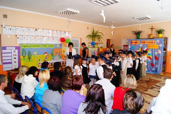 Grafika #0: 23.06.2010 - Zakończenie roku przedszkolnego w grupie "Starszaków"