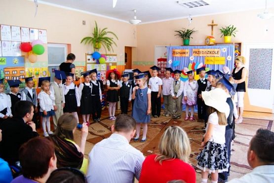 Grafika #6: 23.06.2010 - Zakończenie roku przedszkolnego w grupie "Starszaków"