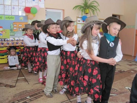 Grafika #23: 23.06.2010 - Zakończenie roku przedszkolnego w grupie "Starszaków"