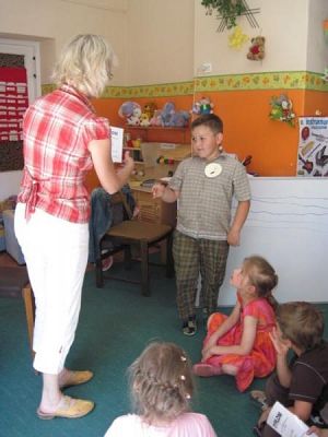 Grafika #6: 18.06.2010 - Uroczyste zakończenie zajęć dodatkowych z rytmiki i j.angielskiego