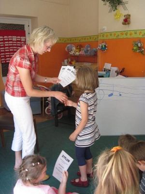 Grafika #14: 18.06.2010 - Uroczyste zakończenie zajęć dodatkowych z rytmiki i j.angielskiego