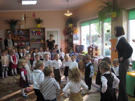 Grafika #5: 14 października - Dzień Edukacji Narodowej