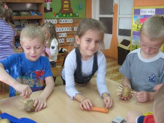 Grafika #8: 07.10.2010 - Warzywne cudaki Gr. III