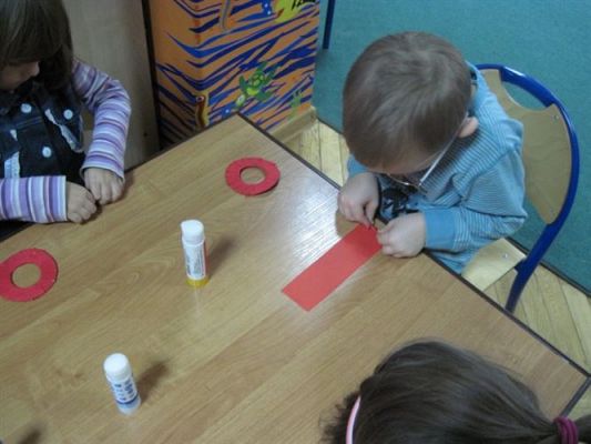 Grafika #2: 12.11.2010 - Kotyliony z okazji Dnia Niepodległości -gr II