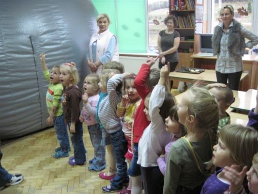 Grafika #3: 08.11.2010 - Pokaz astronomiczny w Przenośnym Planetarium