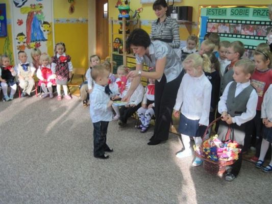 Grafika #21: 15.10.2010 - Pasowanie na Przedszkolaka w grupie "Maluszków"