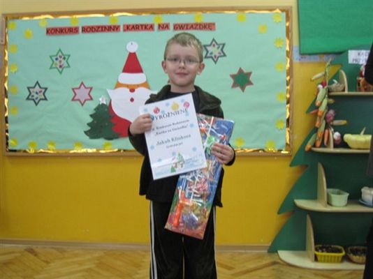 Grafika #6: 10.12.2010 - Rodzinny konkurs plastyczny "Kartka na gwiazdkę"