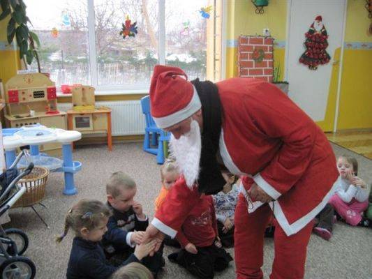Grafika #4: 06.12.2010 - Wizyta Świętego Mikołaja w naszym przedszkolu