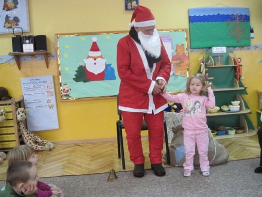Grafika #9: 06.12.2010 - Wizyta Świętego Mikołaja w naszym przedszkolu