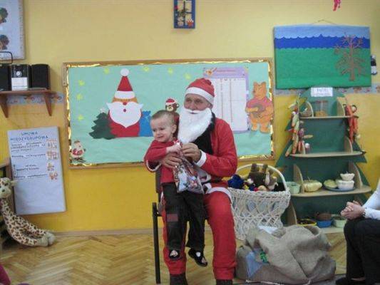 Grafika #17: 06.12.2010 - Wizyta Świętego Mikołaja w naszym przedszkolu