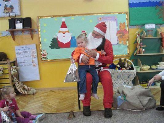 Grafika #18: 06.12.2010 - Wizyta Świętego Mikołaja w naszym przedszkolu
