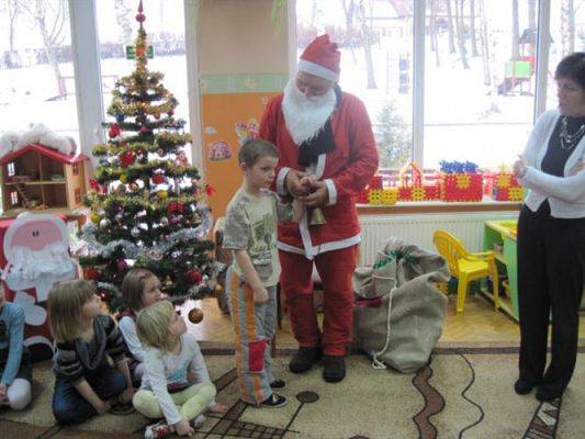 Grafika #32: 06.12.2010 - Wizyta Świętego Mikołaja w naszym przedszkolu