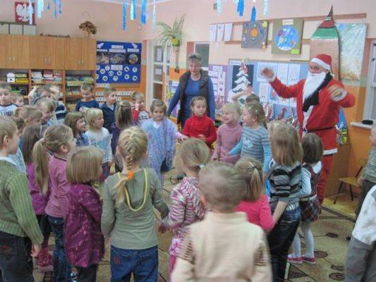 Grafika #75: 06.12.2010 - Wizyta Świętego Mikołaja w naszym przedszkolu