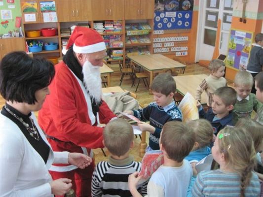 Grafika #81: 06.12.2010 - Wizyta Świętego Mikołaja w naszym przedszkolu