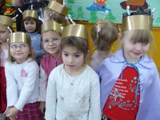 Grafika #2: 30.11.2010 - Uroczyste nadanie nazw grupom