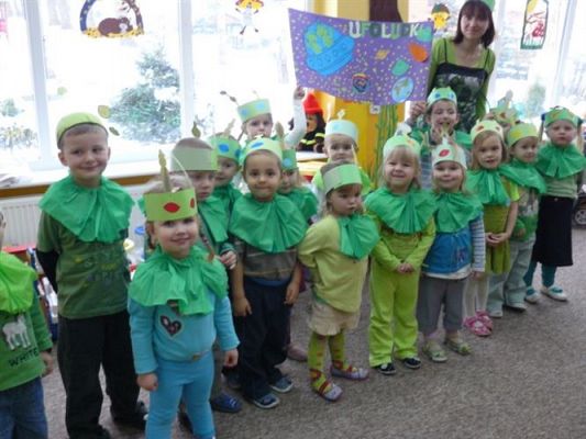 Grafika #4: 30.11.2010 - Uroczyste nadanie nazw grupom