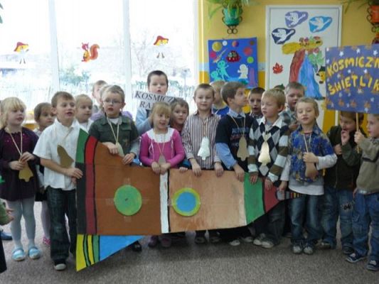 Grafika #9: 30.11.2010 - Uroczyste nadanie nazw grupom