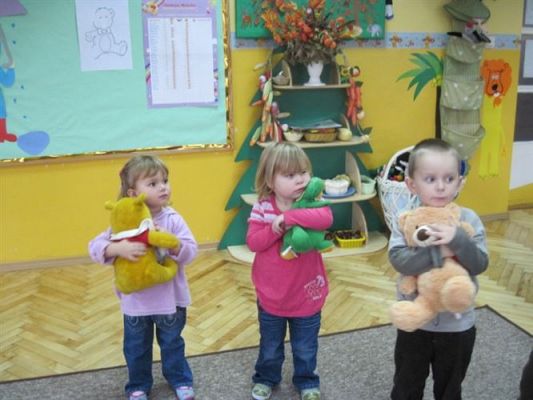 Grafika #3: 25.11.2010 - Dzień Pluszowego Misia w naszym Przedszkolu