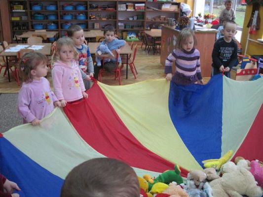 Grafika #8: 25.11.2010 - Dzień Pluszowego Misia w naszym Przedszkolu