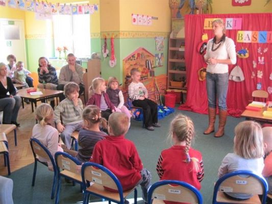 Grafika #1: 24.02.2011 - Zajęcia otwarte w grupie średniaków