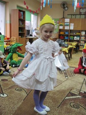 Grafika #4: 04.02.2011 - Bal karnawałowy