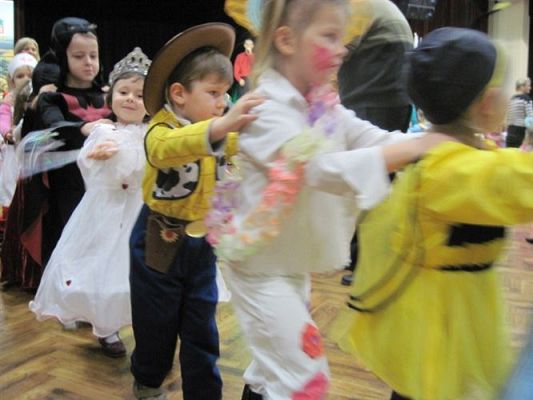 Grafika #22: 04.02.2011 - Bal karnawałowy