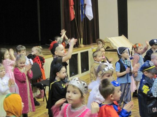 Grafika #44: 04.02.2011 - Bal karnawałowy