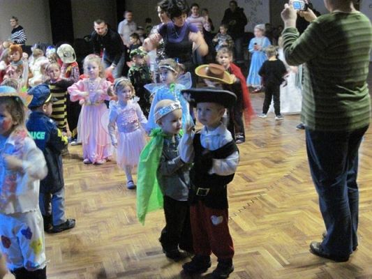 Grafika #54: 04.02.2011 - Bal karnawałowy