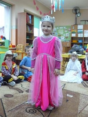 Grafika #58: 04.02.2011 - Bal karnawałowy