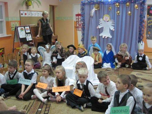 Grafika #2: 13-14.01.2011 - Dzień Babci i Dziadka w naszym przedszkolu