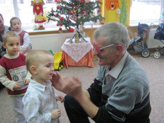 Grafika #27: 13-14.01.2011 - Dzień Babci i Dziadka w naszym przedszkolu