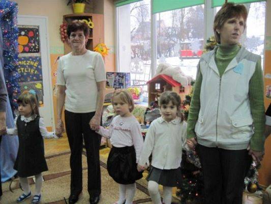 Grafika #51: 13-14.01.2011 - Dzień Babci i Dziadka w naszym przedszkolu