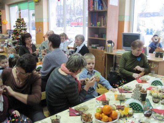 Grafika #64: 13-14.01.2011 - Dzień Babci i Dziadka w naszym przedszkolu
