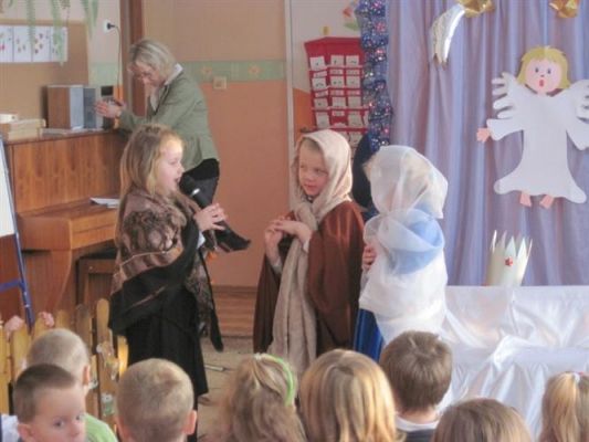 Grafika #1: 22.12.2010 - Wigilijne spotkanie w naszym przedszkolu
